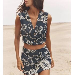 NWT sold out Zara denim embroidered set